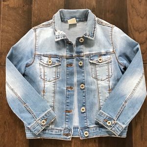 🔥🔥🔥Zara girls soft jean denim jacket size 8